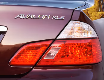 2003–04 Toyota Avalon XLS [North America] (MCX20) '2002–11.2004