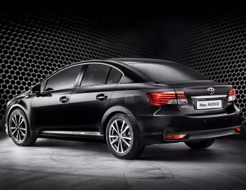 Toyota Avensis (T270) '2011–15
