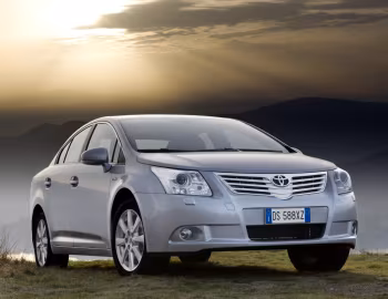 Toyota Avensis (T270) '2009–11