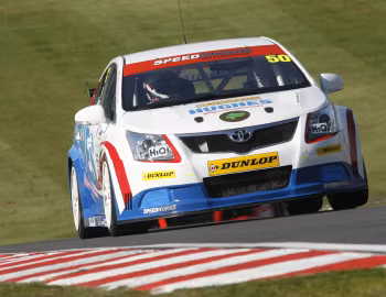 Toyota Avensis BTCC (T270) '2011