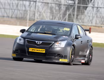 Toyota Avensis BTCC (T270) '2011