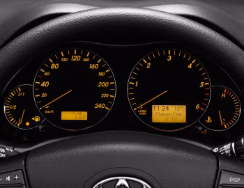 Torpedo Toyota Avensis Hatchback '2006–08