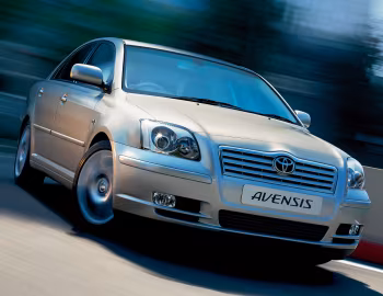 Toyota Avensis Sedan [Japan] '2003–05