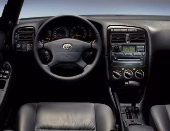 Panel frontal Toyota Avensis Sedan [Worldwide] (T220) '2000–03