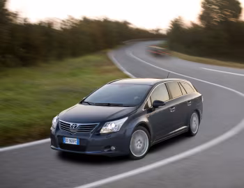 Toyota Avensis Tourer (T270) '2009–11