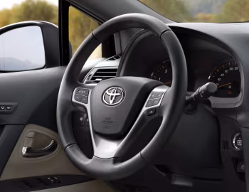 Interior Toyota Avensis Tourer (T270) '2009–11