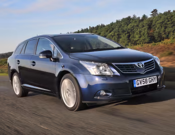 Toyota Avensis Tourer [UK-spec] (T270) '2009–11
