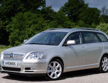 Toyota Avensis Tourer [UK-spec] '2003–06
