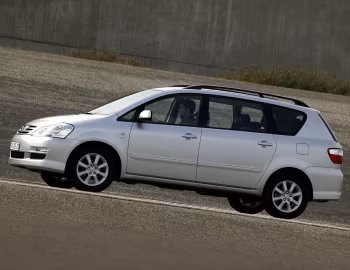Toyota Avensis Verso '10.2003–12.2009