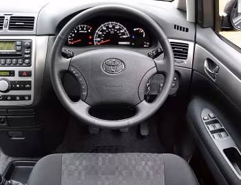 Panel frontal Toyota Avensis Verso [UK-spec] '10.2003–12.2009