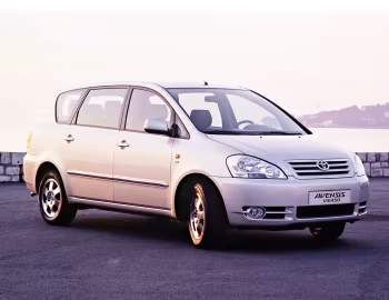 Toyota Avensis Verso '05.2001–10.2003