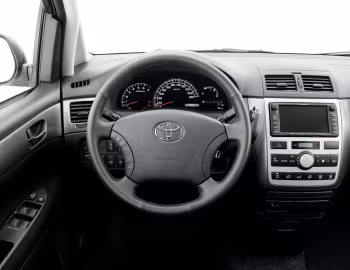 Panel frontal Toyota Avensis Verso '10.2003–12.2009
