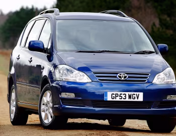 Toyota Avensis Verso [UK-spec] '10.2003–12.2009