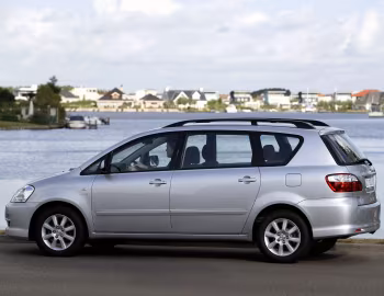 Toyota Avensis Verso '10.2003–12.2009
