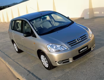 Toyota Avensis Verso [Australia] '05.2001–10.2003