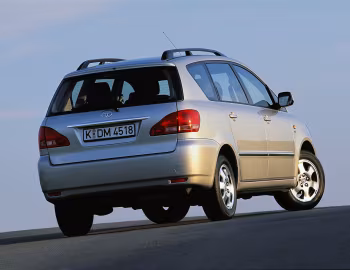 Toyota Avensis Verso '05.2001–10.2003