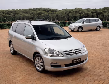 Toyota Avensis Verso [Australia] '10.2003–12.2009