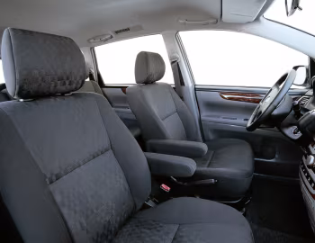 Interior Toyota Avensis Verso '05.2001–10.2003