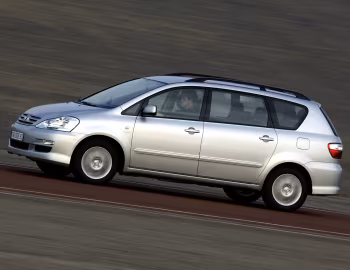 Toyota Avensis Verso '10.2003–12.2009