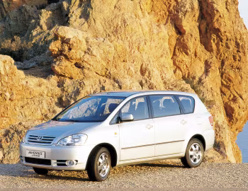 Toyota Avensis Verso '05.2001–10.2003