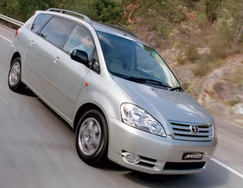 Toyota Avensis Verso [Australia] '05.2001–10.2003