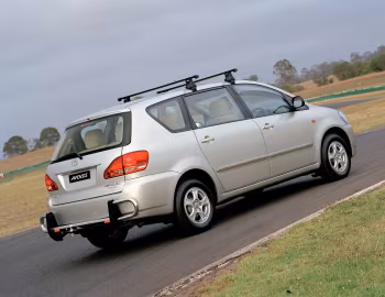 Toyota Avensis Verso [Australia] '05.2001–10.2003