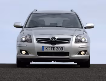 Toyota Avensis Wagon '2006–08
