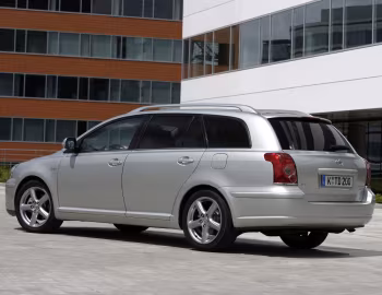 Toyota Avensis Wagon '2006–08
