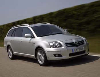 Toyota Avensis Wagon '2006–08