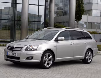 Toyota Avensis Wagon '2006–08
