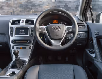 Panel frontal Toyota Avensis Tourer [UK-spec] (T270) '2011–15