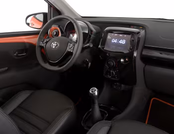 Panel frontal Toyota Aygo x-cite 5-door [Worldwide] '2014–18