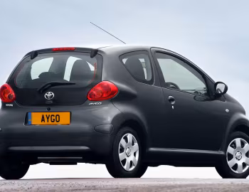 Toyota Aygo 3-door [UK-spec] '2005–08