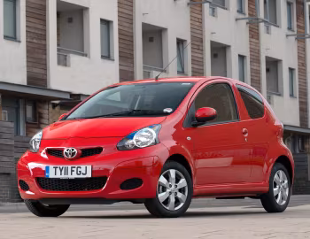 Toyota Aygo 3-door [UK-spec] '2008–12