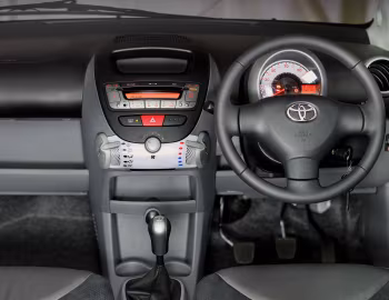 Panel frontal Toyota Aygo "Platinum" 3-door [UK-spec] '06.2009–02.2010