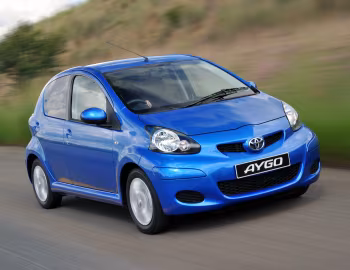 Toyota Aygo 5-door [South Africa] '2008–12