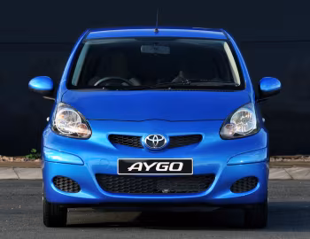 Toyota Aygo 5-door [South Africa] '2008–12