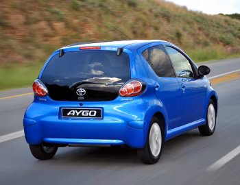 Toyota Aygo 5-door [South Africa] '2008–12
