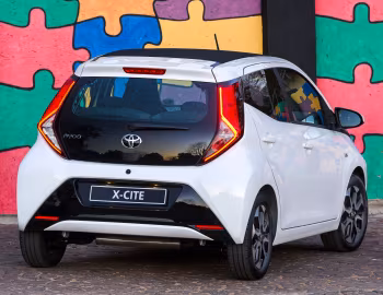 Toyota Aygo x-cite 5-door [South Africa] '2018–20
