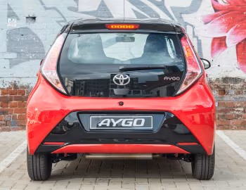 Toyota Aygo x-play 5-door [South Africa] '2015–18