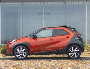 Toyota Aygo X Air [UK-spec] '2022–25