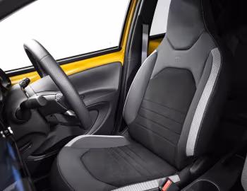 Interior Toyota Aygo X Hybrid GR Sport [UK-spec] '2025–pr.