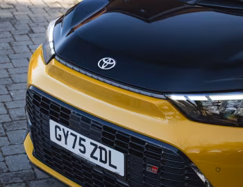 Toyota Aygo X Hybrid GR Sport [UK-spec] '2025–pr.