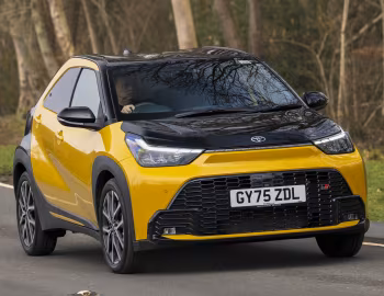 Toyota Aygo X Hybrid GR Sport [UK-spec] '2025–pr.