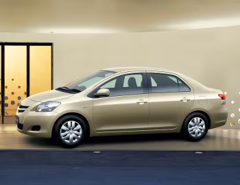 Toyota Belta (P92/96) '11.2005–08.2008