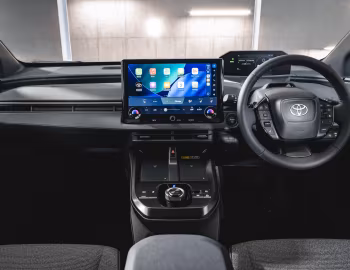 Panel frontal Toyota bZ4X [UK-spec] '2025–pr.
