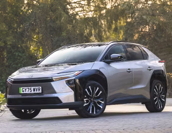 Toyota bZ4X [UK-spec] '2025–pr.
