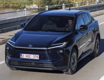 Toyota bZ4X [EU-spec] '2025–pr.