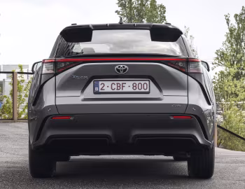 Toyota bZ4X AWD [Worldwide] '2021–25