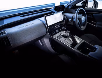 Interior Toyota bZ4X [Japan] '2022–pr.